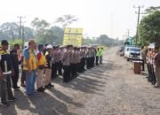 Kapolres Tulang Bawang Pimpin Langsung Apel Gabungan Perbaikan Jembatan Way Pidada