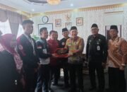 Dua Atlit Pencak Silat Berprestasi Dapat Penghargaan Dari Pemkab Tanggamus