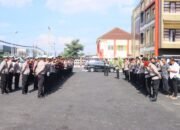 Personel Gabungan Polres Tulang Bawang Amankan Rapat Pleno Terbuka Yang Digelar KPU