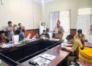 Dalam RDP Dengan Warga Wayhuwi, Anggota Komisi I Sebut Kejaksaan Biar Sekalian Geledah 