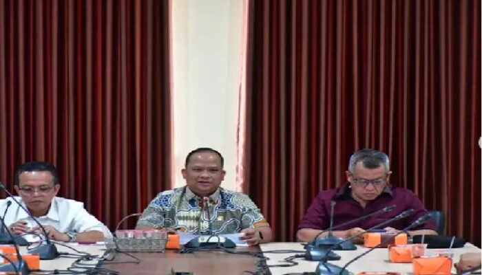 DPRD Gelar RDP Bahas Penataan Kabel dan Tiang Fiber Optik, Estetika Jadi Perhatian Komisi III