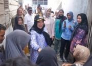 Warga Teluk Betung Timur Penyandang Disabilitas Diberi Alat Bantu Walikota Bandar Lampung