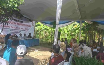 Asroni Bahas Soal Minimnya Pendidikan Dikedaung Kemiling