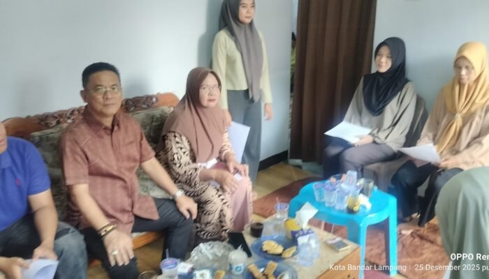 Reses Anggota Dprd Kota Bandar Lampung Bernas Yuniarta di Wayhalim Permai