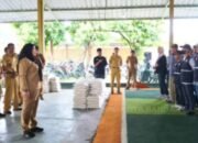 Ketersediaan Pangan Warga, Pemkot Bandar Lampung Salurkan 43.589 Karung Beras