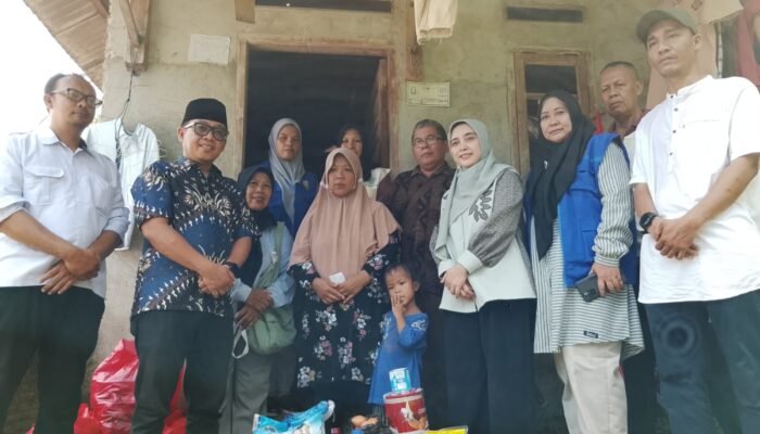 Gerak Cepat Camat Panjang Sambangi Ibu Tunggal di Lereng Bukit Sakal, Jamin Pendidikan hingga Usulan Bedah Rumah