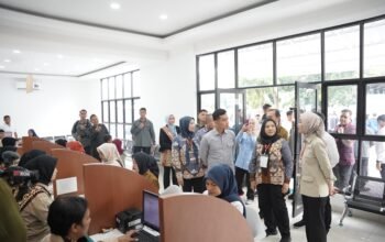 Sambangi RSUD Dadi Tjokrodipo, Wapres Gibran Beri Sinyal Dukungan Alkes MRI dan Pengembangan Layanan