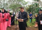 Kapolda Lampung Hadiri Upacara Pemakaman Bripka Anumerta Arya Supena yang Gugur Dalam Tugas