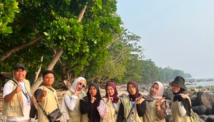 Pantai Tanjung Gading Punya Potensi Wisata Alam, Mahasiswa KKN UML Dorong Promosi Digital dan Pembenahan Akses