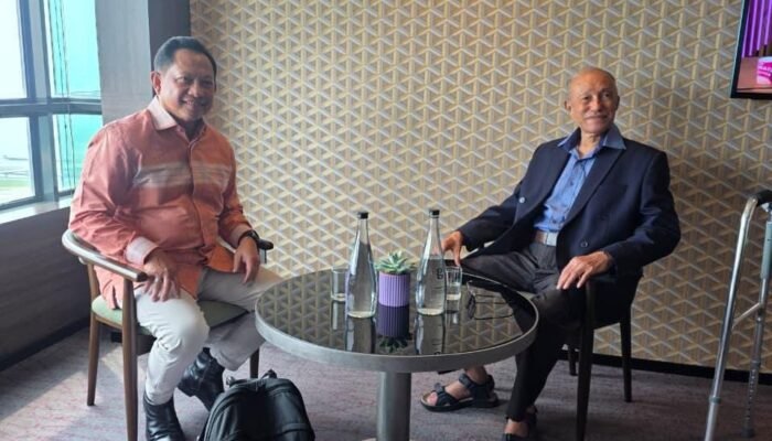 Mendagri Jenguk Wali Nanggroe di Penang, Bawa Salam dan Doa Presiden