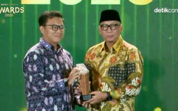 Raih Anugerah Pembangunan Terpuji, Gubernur Mirza Tegaskan Pendidikan Kunci Utama Kemajuan Lampung