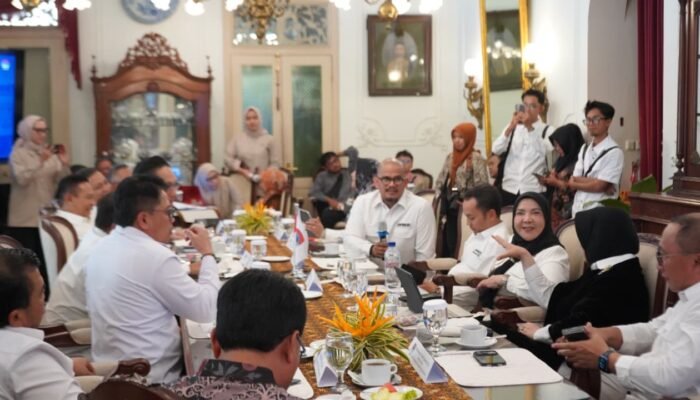 Hadiri Rapat APEKSI di Solo, Wali Kota Eva Dwiana Dorong Kebijakan TKD dan Beban PPPK Lebih Fleksibel