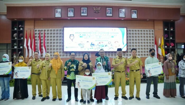 Pemkot Bandar Lampung Salurkan 35 Ribu Kartu BPJS Ketenagakerjaan untuk Worker Rentan dan Aparat RT/Linmas