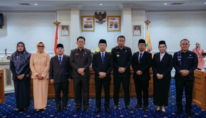 Lantik Staf Ahli dan Pejabat Fungsional, Sekdaprov Marindo Ingatkan Amanat Pembangunan SDM Lampung!