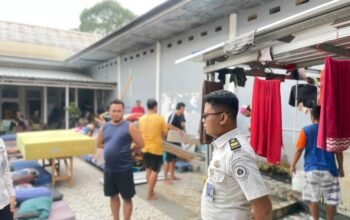 Sterilisasi Blok Hunian, Lapas Kelas I Bandar Lampung Gelar Aksi Bersih-Bersih Massal