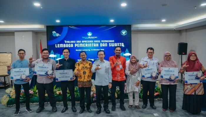 Sekdaprov Marindo Kurniawan Tekankan Pengutamaan Bahasa Indonesia dan Pelestarian Bahasa Daerah di Instansi Pemerintah dan Swasta