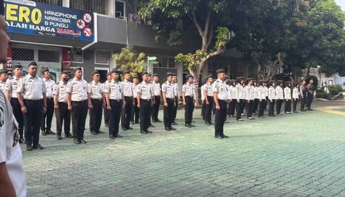 Awali Pekan, Kalapas Kelas I Bandar Lampung Ike Rahmawati Tekankan Zero Toleransi Terhadap Pelanggaran dan Halinar