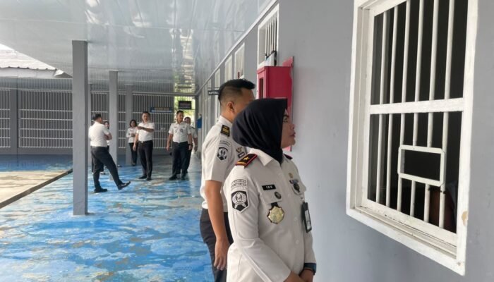 Konsistensi Deteksi Dini di Awal Pekan: Kalapas, Dan Jajaran Sisir Blok Hunian, Razia Kamar, dan Jemput Bola Layanan Warga Binaan